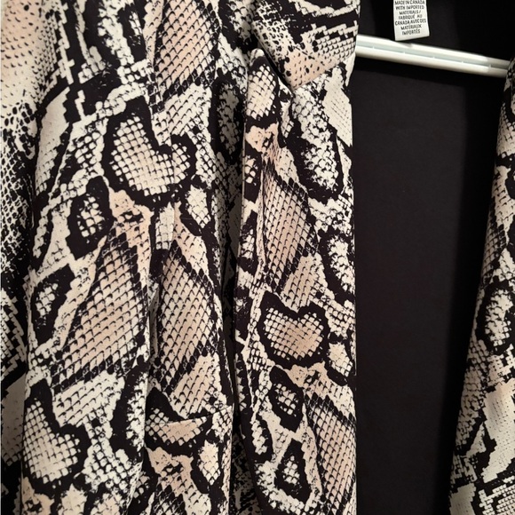 Joseph Ribkoff snakeskin print blazer 6 - Picture 7 of 9
